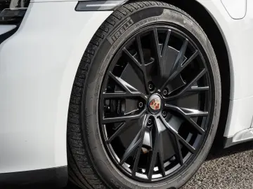 PORSCHE Taycan GTS Sport Turismo Sport Chrono Paket