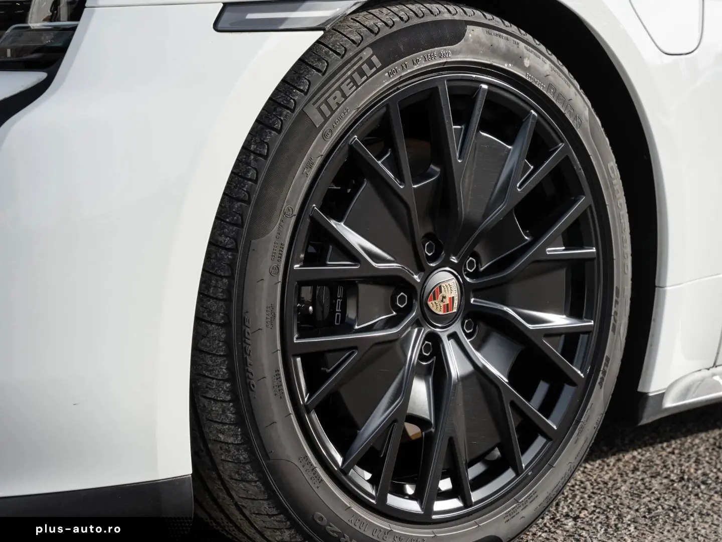 PORSCHE Taycan GTS Sport Turismo Sport Chrono Paket