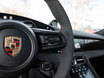 PORSCHE Taycan GTS Sport Turismo Sport Chrono Paket