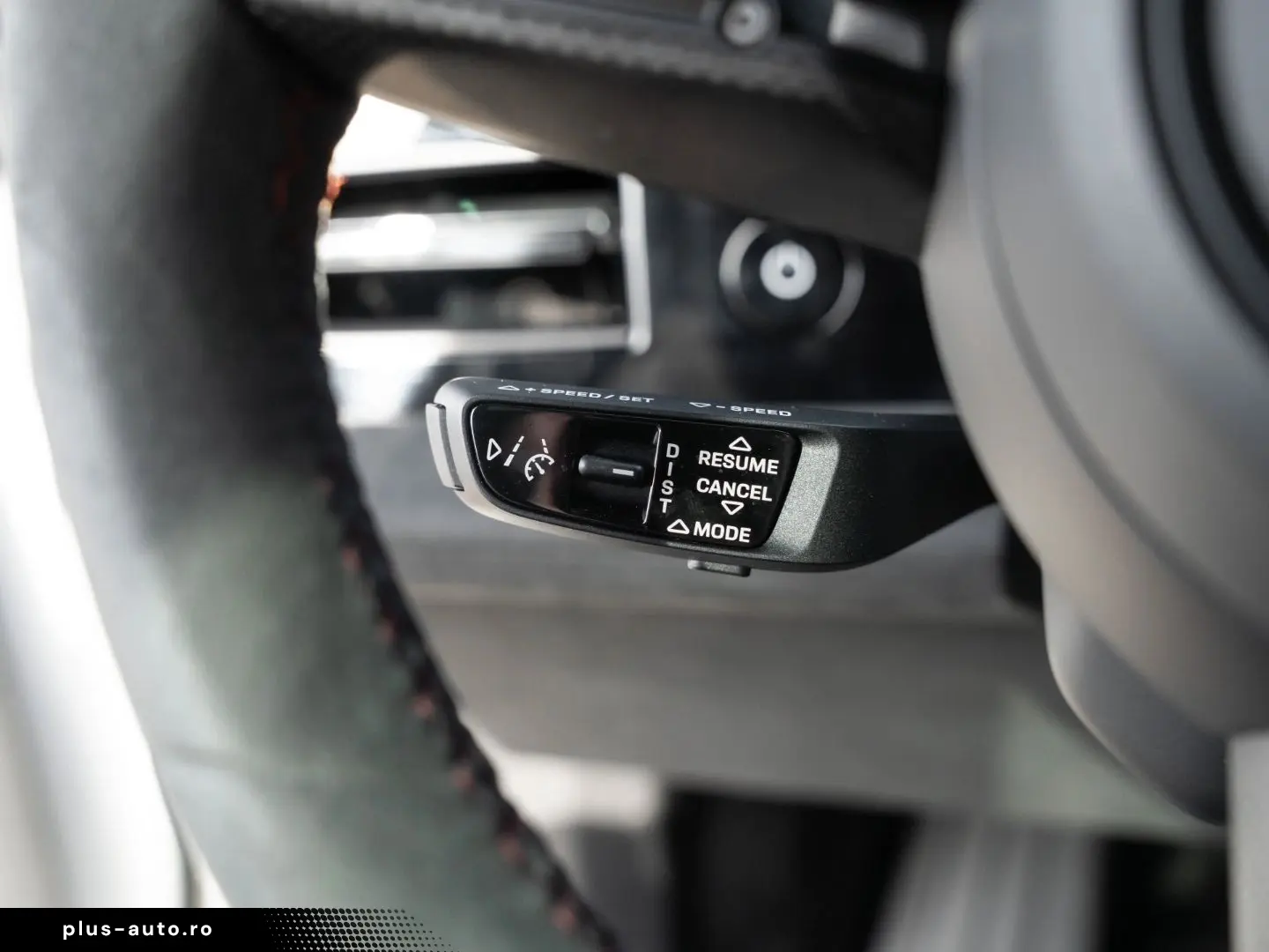 PORSCHE Taycan GTS Sport Turismo Sport Chrono Paket