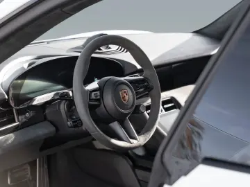 PORSCHE Taycan GTS Sport Turismo Sport Chrono Paket