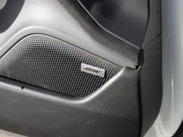 PORSCHE Taycan GTS Sport Turismo Sport Chrono Paket