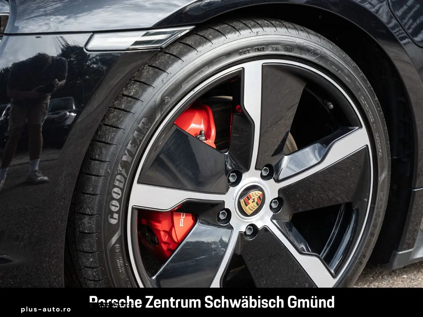 PORSCHE Taycan 4S Sport Turismo HA-Lenkung InnoDrive LED