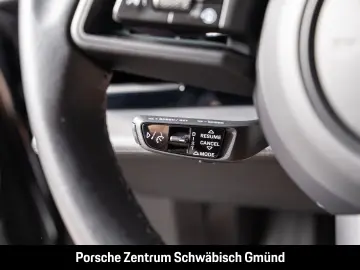 PORSCHE Taycan 4S Sport Turismo HA-Lenkung InnoDrive LED