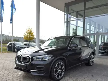 BMW X5 xDr45e Laser VentilatedSeats HUD ACC Keyless