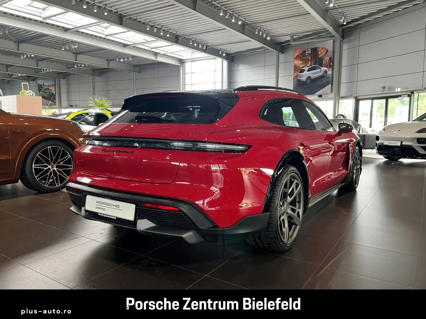 PORSCHE Taycan Turbo S Cross Turismo Clubleder Nachtsich