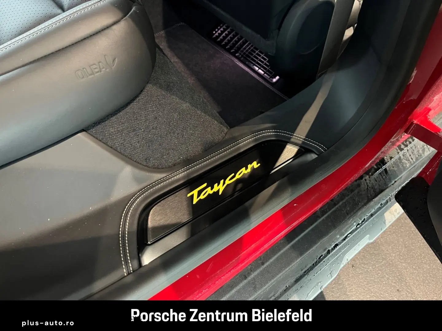 PORSCHE Taycan Turbo S Cross Turismo Clubleder Nachtsich