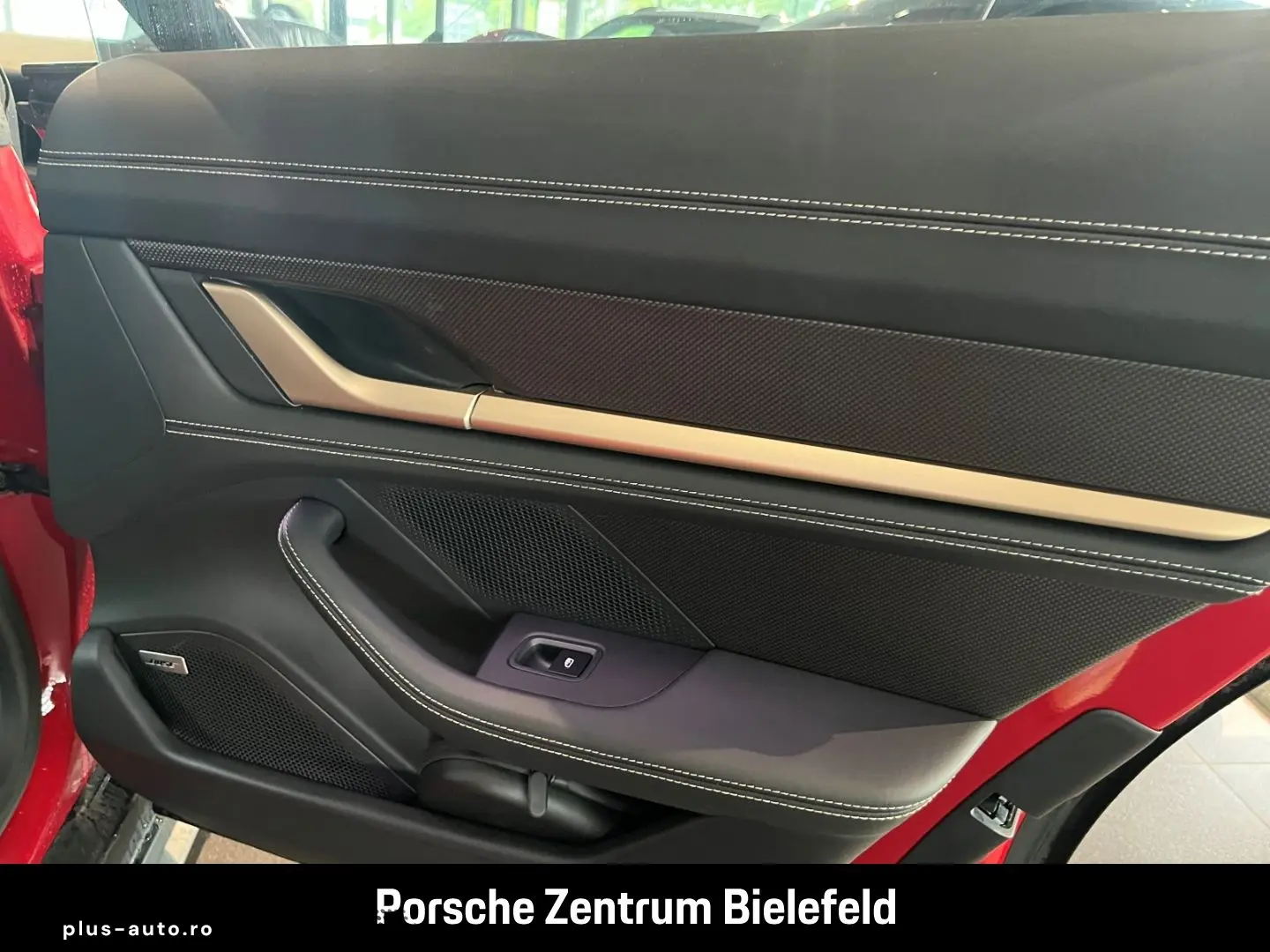 PORSCHE Taycan Turbo S Cross Turismo Clubleder Nachtsich