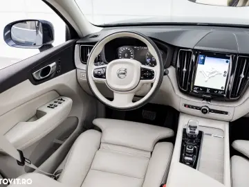 Volvo XC 60 Recharge T6 Twin Engine eAWD