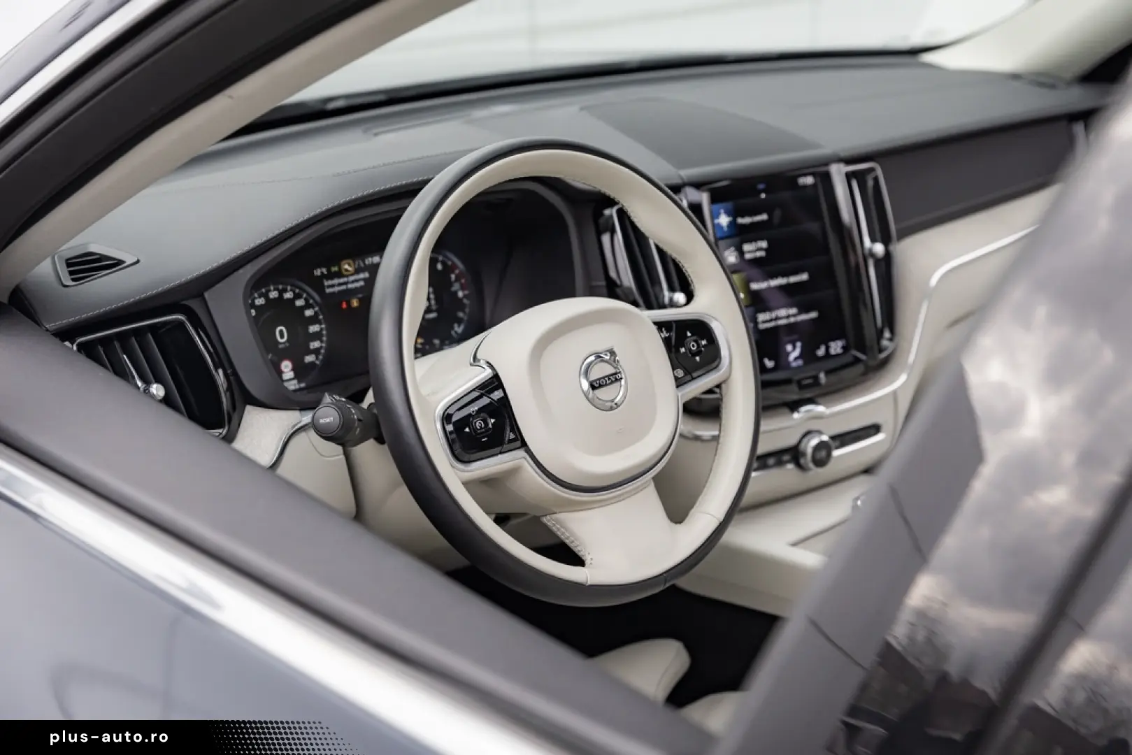 Volvo XC 60 Recharge T6 Twin Engine eAWD