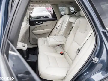 Volvo XC 60 Recharge T6 Twin Engine eAWD