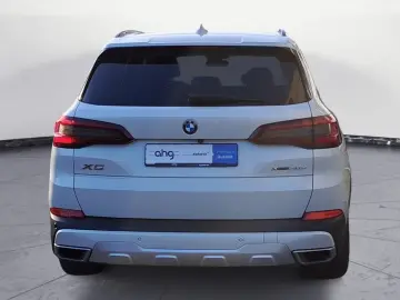 BMW X5 xDr30d AdaptiveSusp Laser HUD DAProf IAS