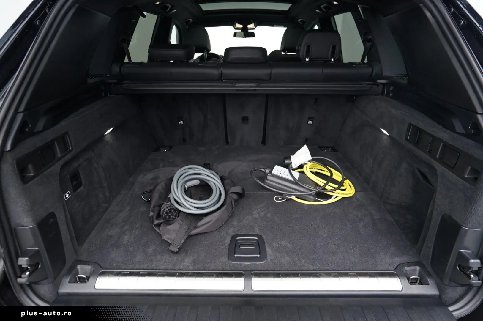 BMW X5 xDr45e MSp ACC 360  H K HUD DisplayKey DAProf