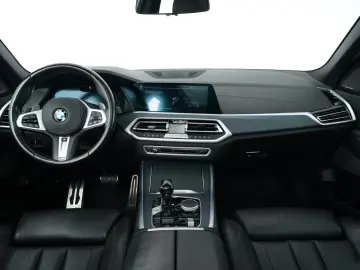 BMW X5 xDr45e MSp ACC 360  H K HUD DisplayKey DAProf