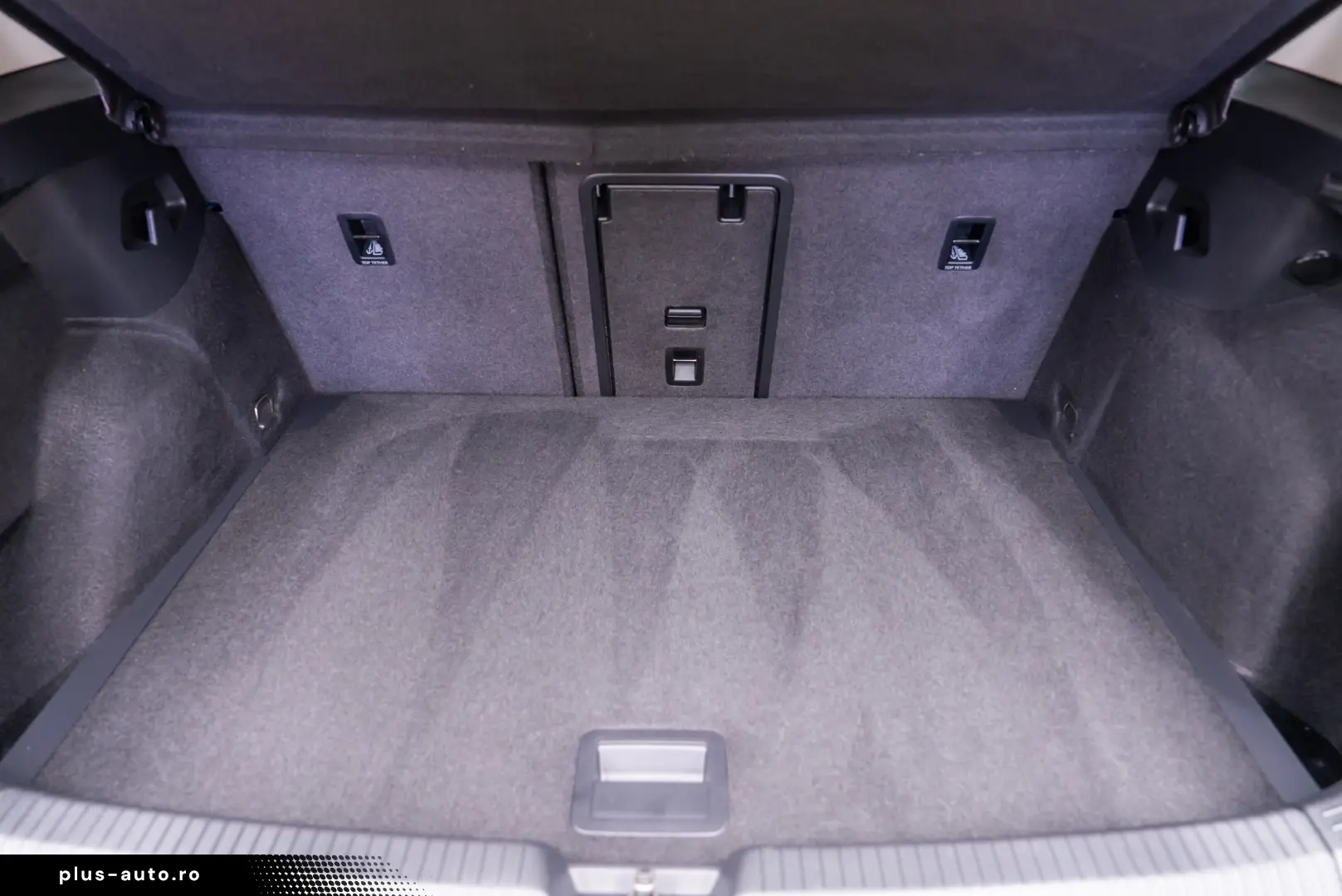 Volkswagen Golf VIII