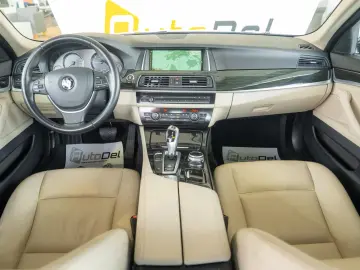 BMW Seria 5 FL 520d Steptronic  Luxury Line