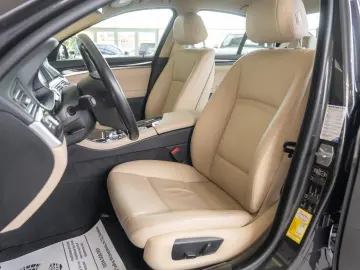 BMW Seria 5 FL 520d Steptronic  Luxury Line