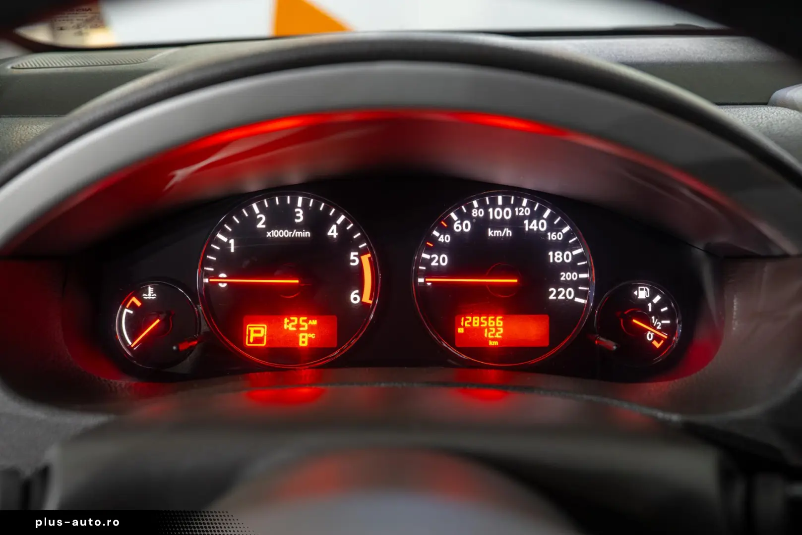 Nissan Pathfinder 2.5dCi 4x4 - Automat