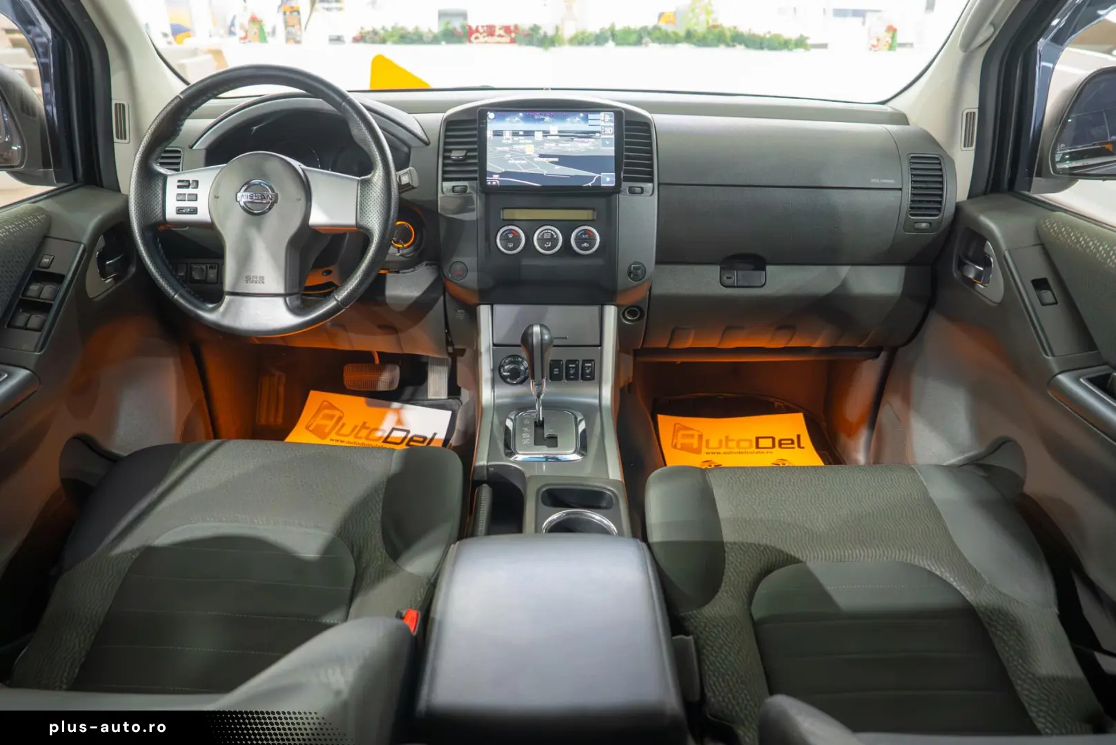 Nissan Pathfinder 2.5dCi 4x4 - Automat