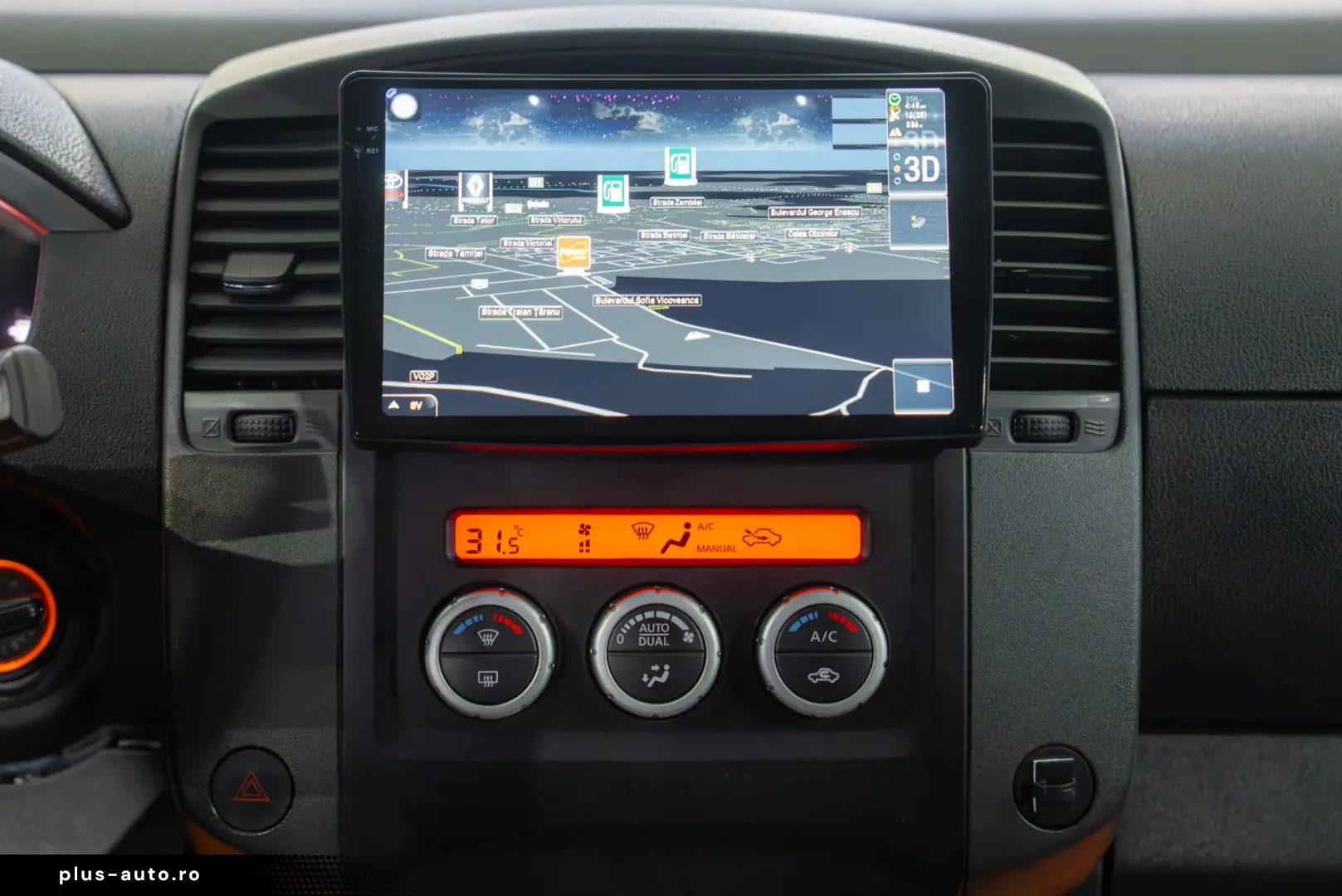 Nissan Pathfinder 2.5dCi 4x4 - Automat