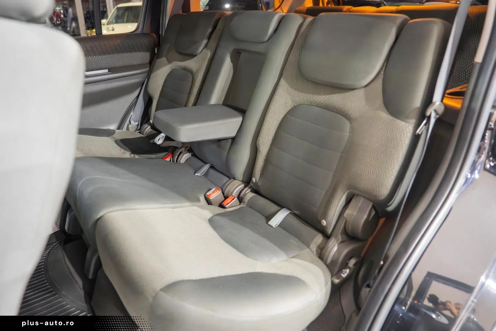 Nissan Pathfinder 2.5dCi 4x4 - Automat