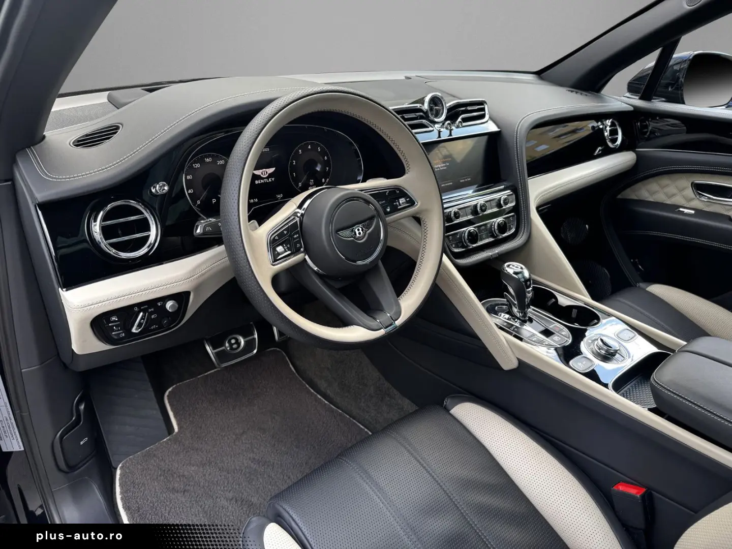 BENTLEY Bentayga S V8