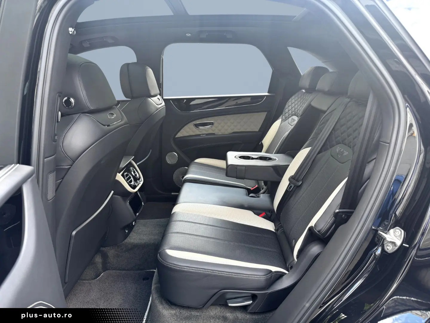 BENTLEY Bentayga S V8