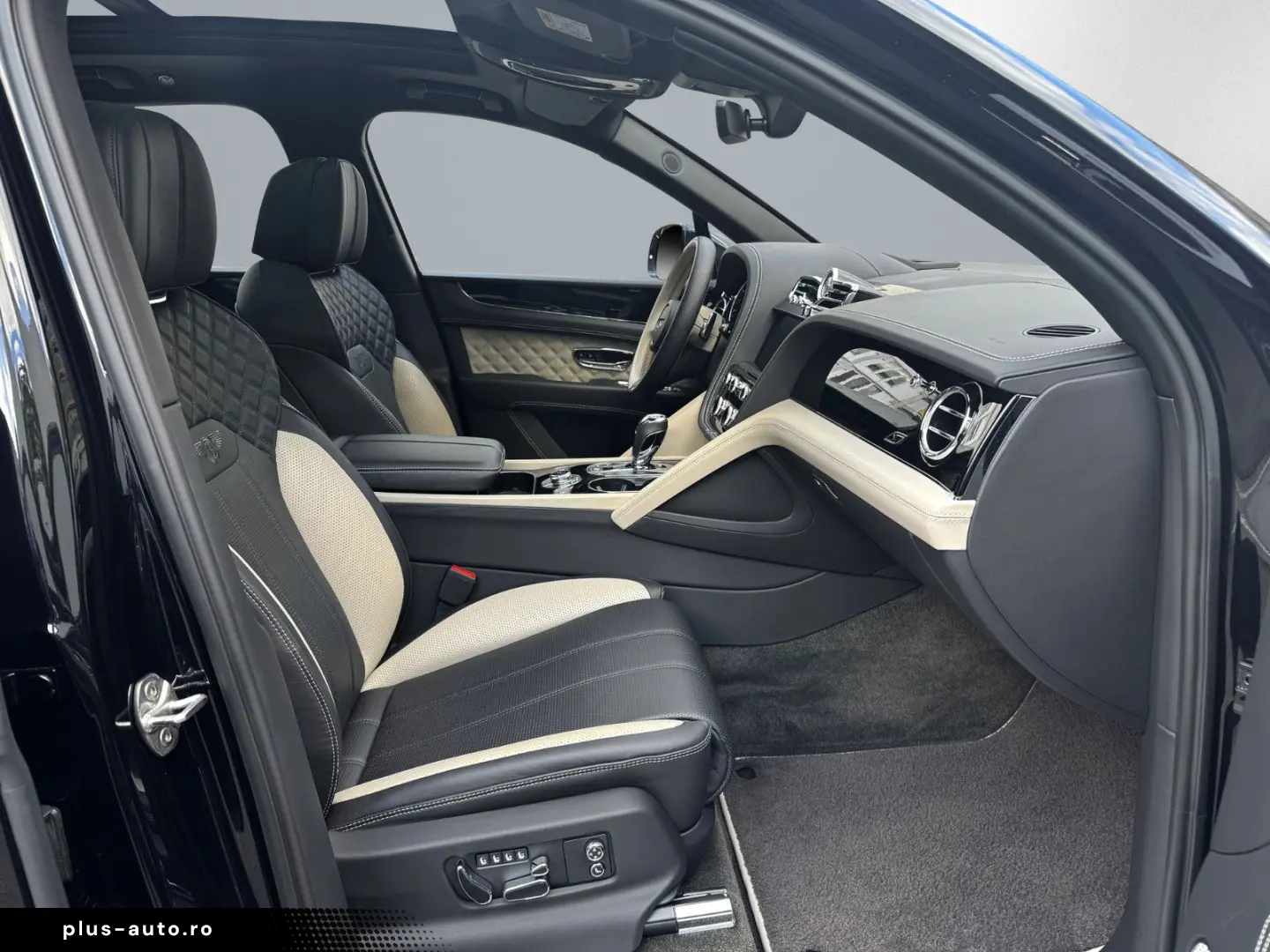 BENTLEY Bentayga S V8