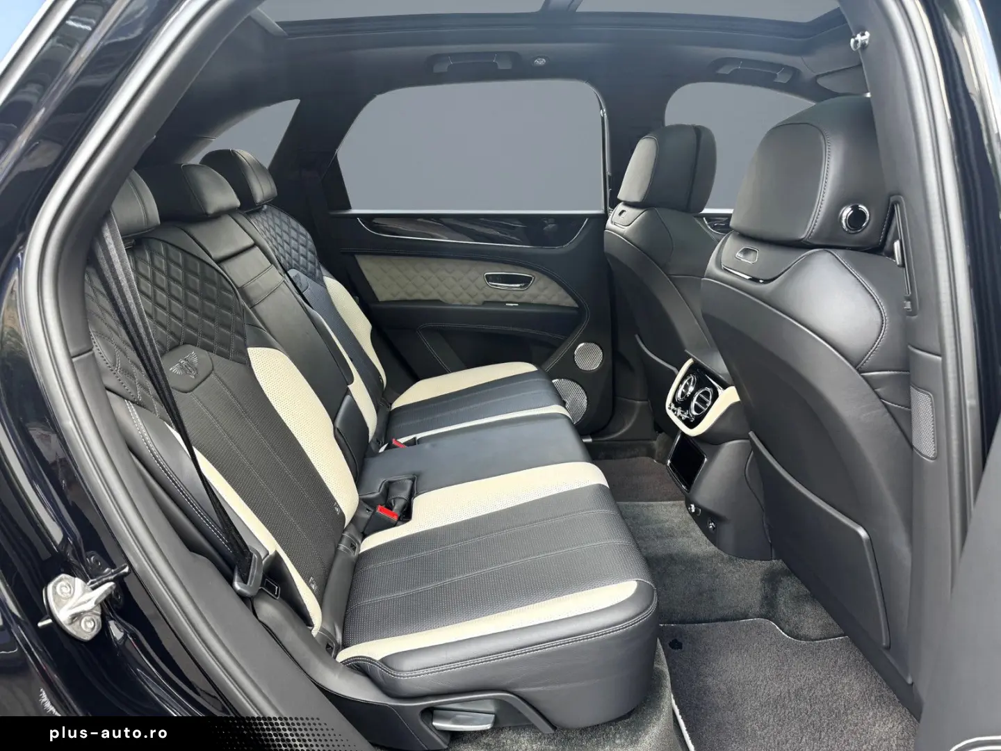 BENTLEY Bentayga S V8