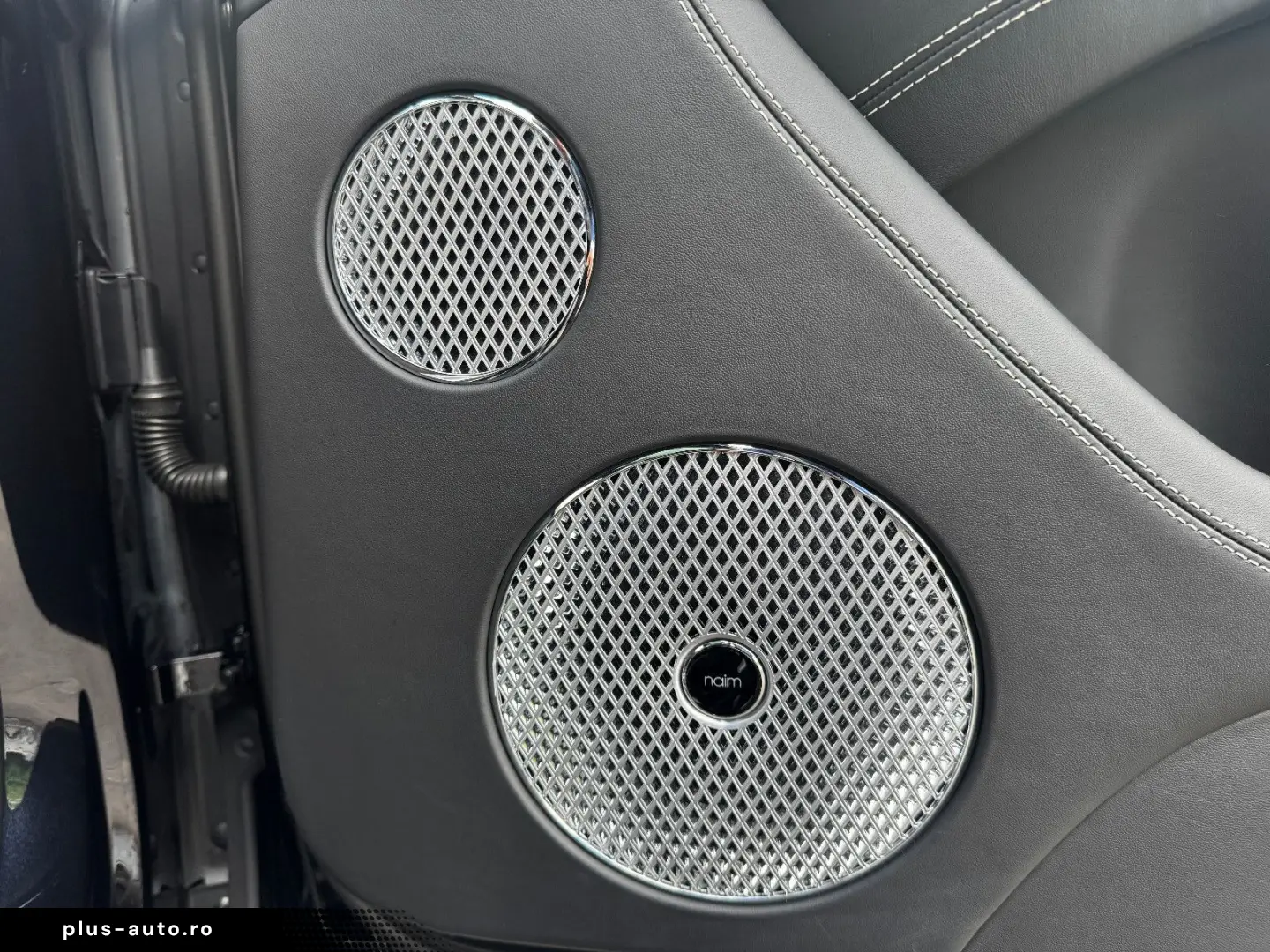 BENTLEY Bentayga S V8