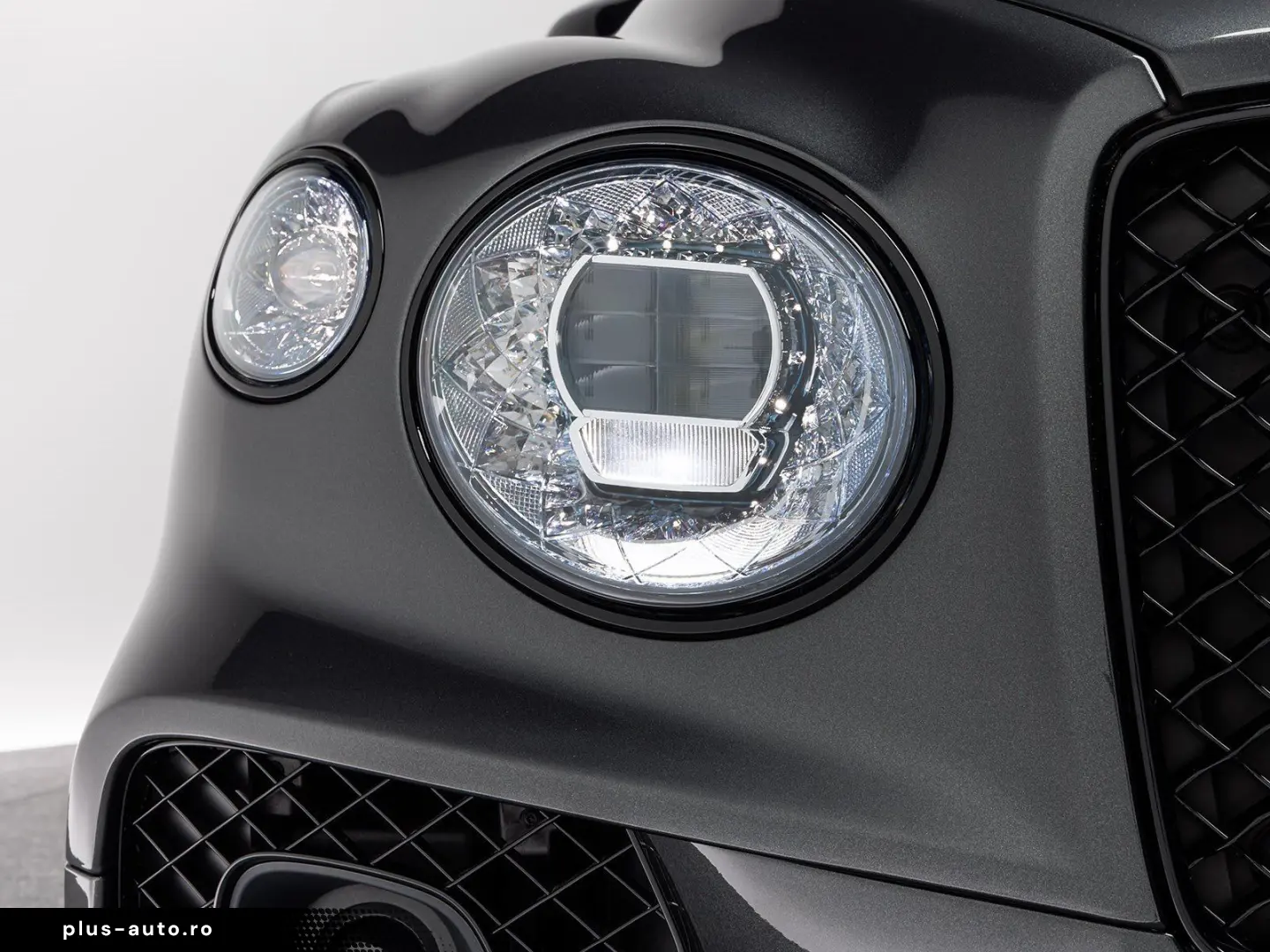 BENTLEY Bentayga S V8 RearTV Naim FMassage NightVision