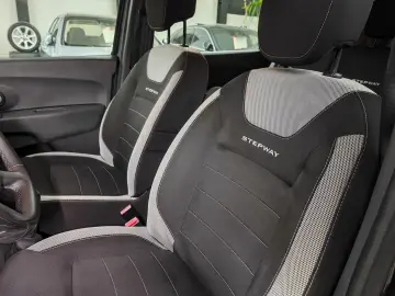Dacia Lodgy Stepway 1.5 diesel Camera Navigatie Pilot