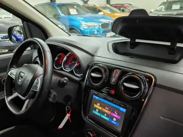 Dacia Lodgy Stepway 1.5 diesel Camera Navigatie Pilot