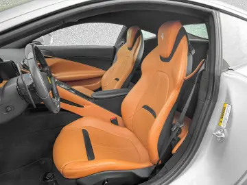 FERRARI Roma 20_ACC_CARBON_360 _MATRIX_ FULL