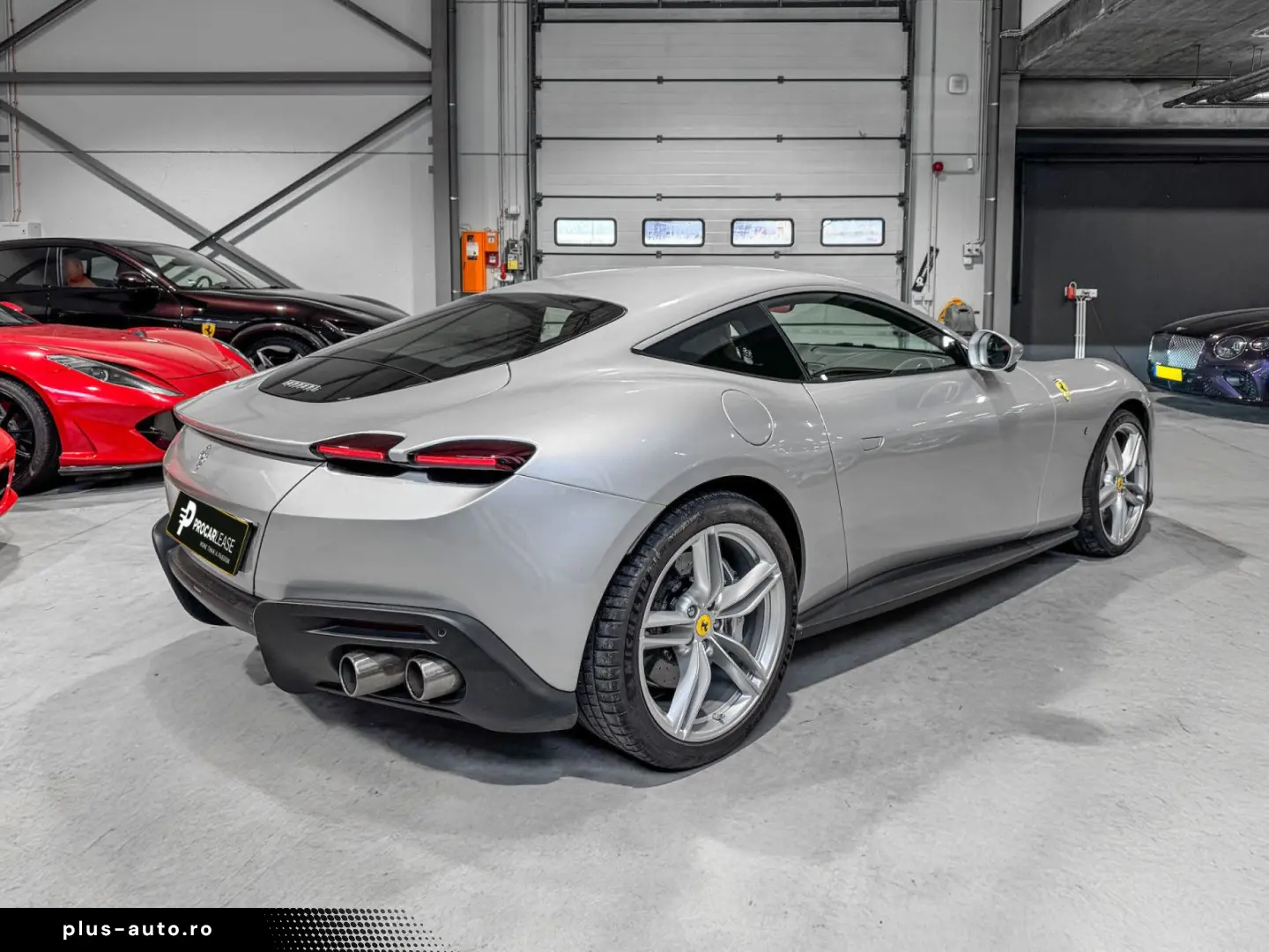 FERRARI Roma 20_ACC_CARBON_360 _MATRIX_ FULL