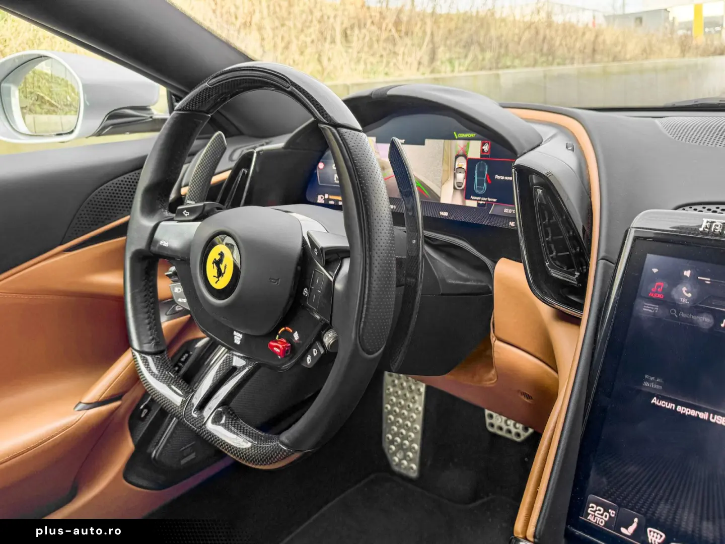 FERRARI Roma 20_ACC_CARBON_360 _MATRIX_ FULL