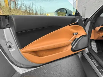 FERRARI Roma 20_ACC_CARBON_360 _MATRIX_ FULL