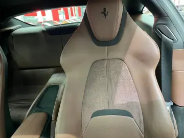 FERRARI Roma Grigio Alloy Cioccolato Magneride Alcantara