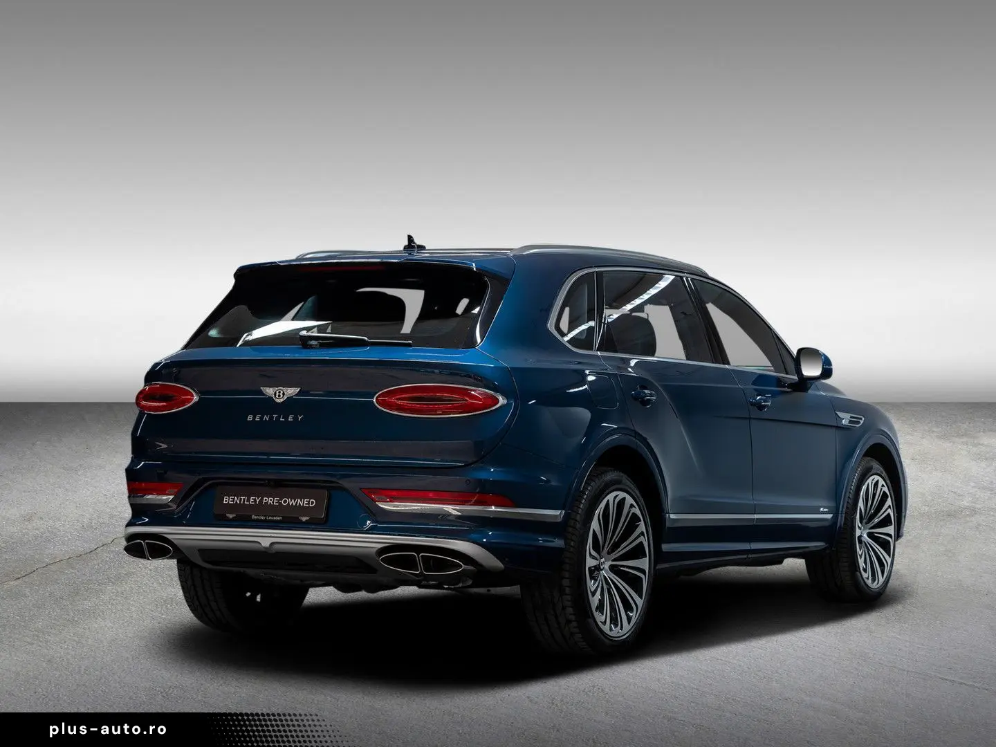 BENTLEY Bentayga EWB Azure V8  Touring Spec Comfort Spec