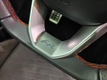 Seat Tarraco FR Hybrid Panoramic Volan încălzit Alcantara