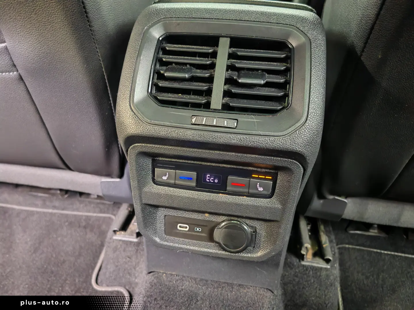 Seat Tarraco FR Hybrid Panoramic Volan încălzit Alcantara