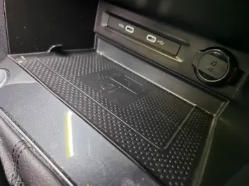 Seat Tarraco FR Hybrid Panoramic Volan încălzit Alcantara