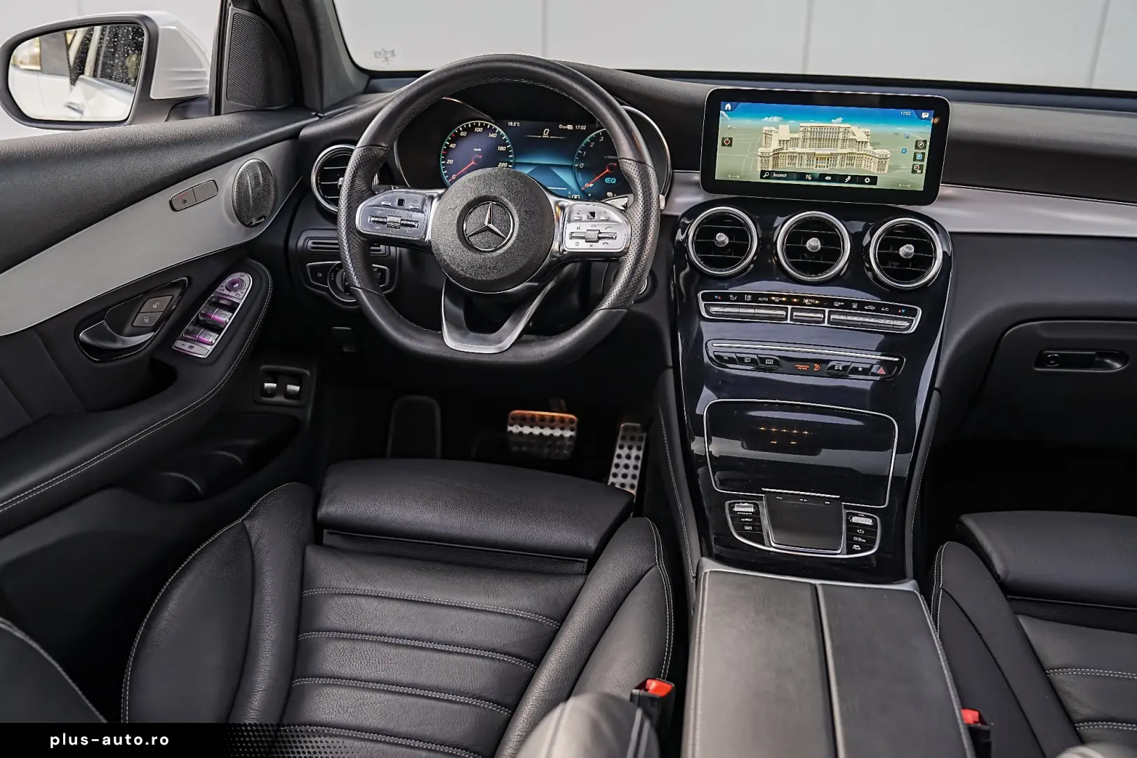 Mercedes-Benz GLC Coupe 300 e 4Matic 9G-TRONIC AMG Line