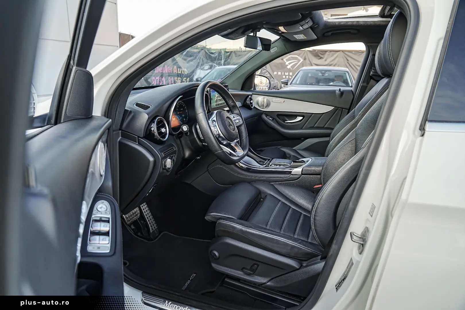 Mercedes-Benz GLC Coupe 300 e 4Matic 9G-TRONIC AMG Line