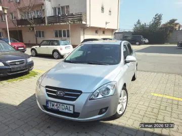 Kia cee'd   Ceed