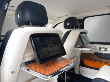 ROLLS ROYCE Cullinan BeSpoke Audio Massage heated&cooled