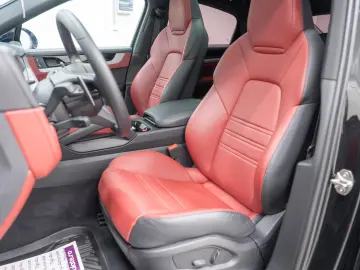 Porsche Cayenne Coupe