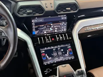 LAMBORGHINI Urus B&O VentilatedS HUD ACC 360