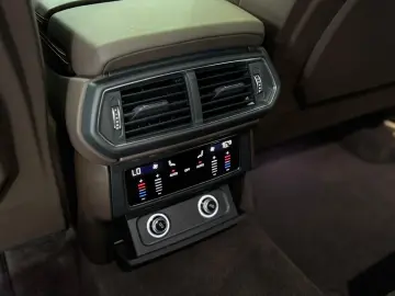 LAMBORGHINI Urus B&O VentilatedS HUD ACC 360