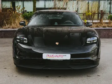 Porsche Taycan Performance